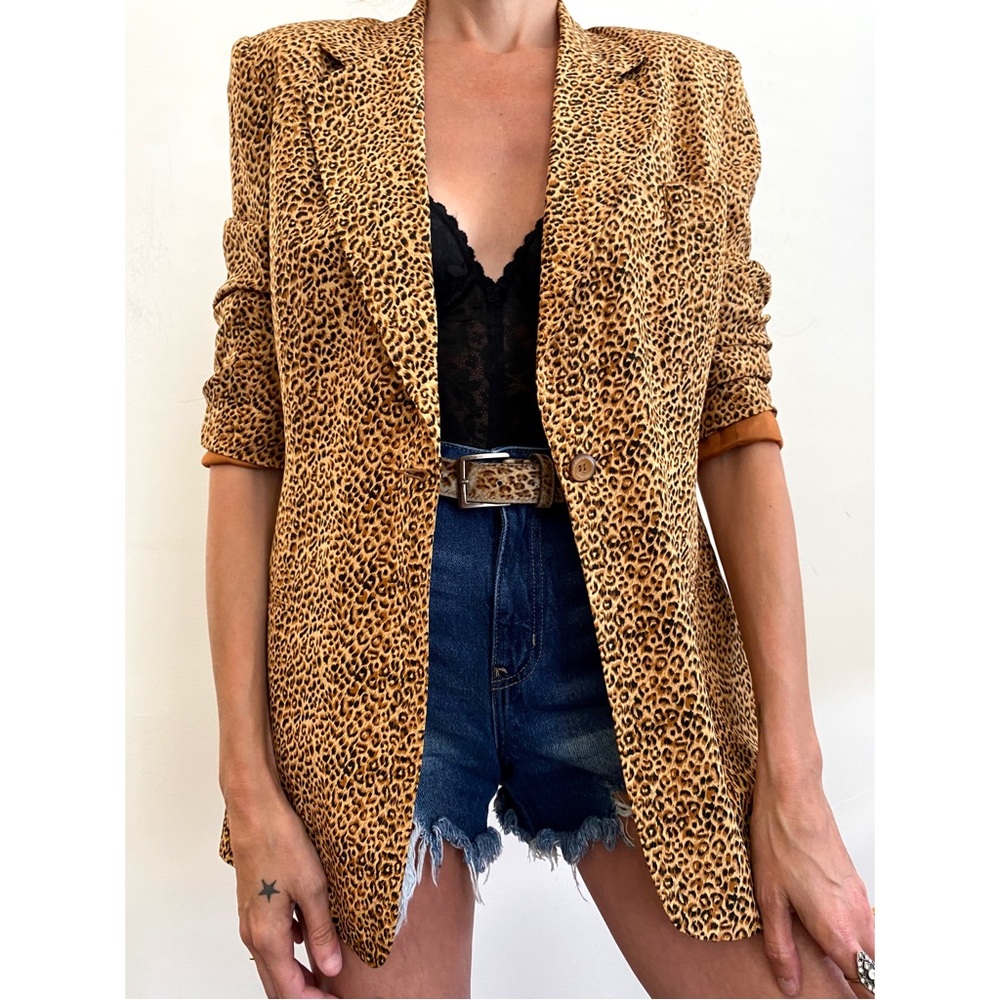 Vintage Silk Diane Gilman Leopard Blazer. - Picture 2 of 8
